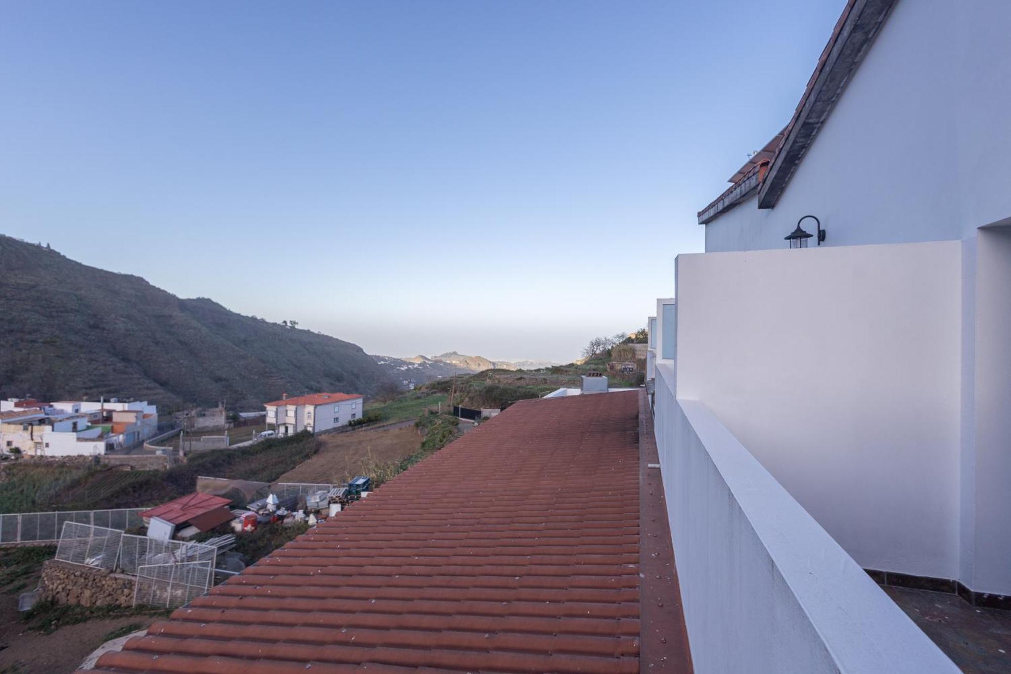 Balcon De La Mina Suites - Aircon And Terrace With Views Vega de San Mateo Eksteriør bilde