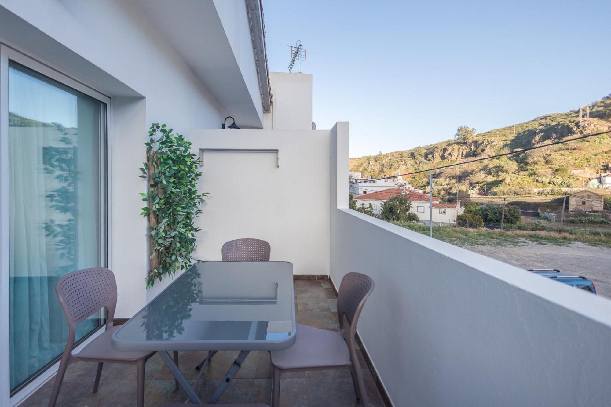 Balcon De La Mina Suites - Aircon And Terrace With Views Vega de San Mateo Eksteriør bilde
